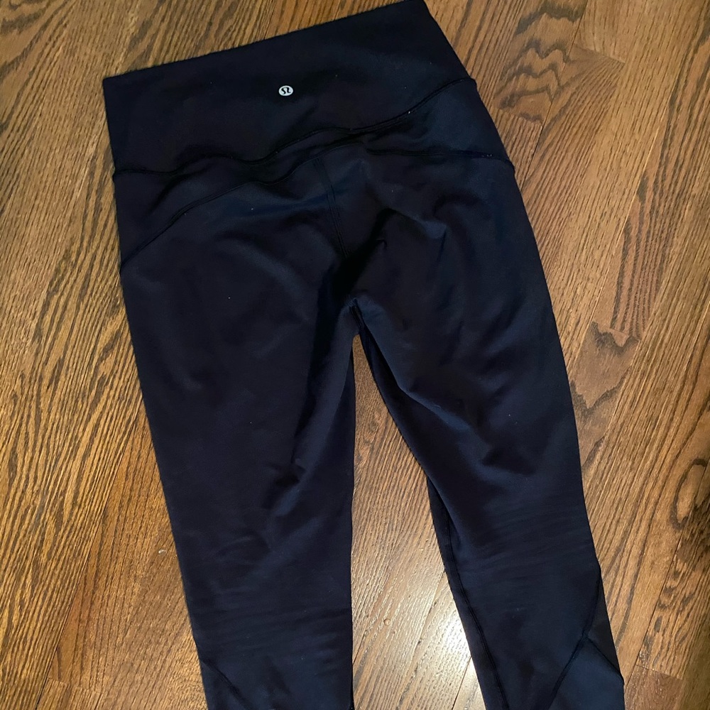 Black lululemon leggings